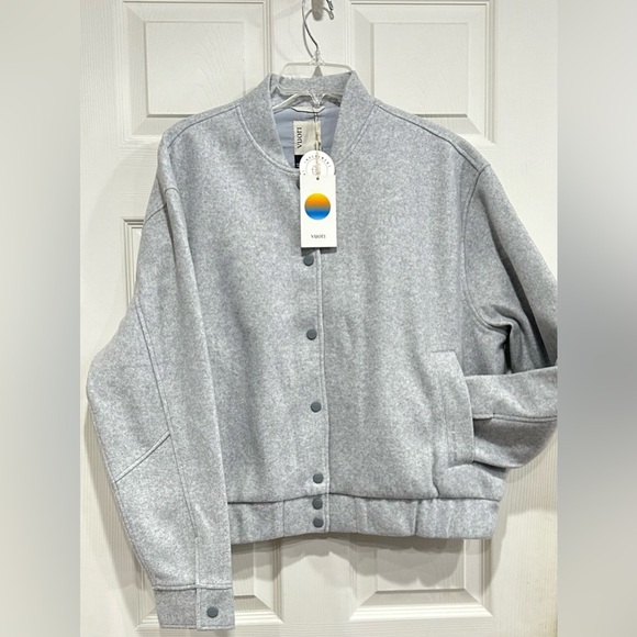 Vuori Women's Large Soho Melton Jacket Light Grey NWT Synthetic Wool Sporty - Picture 1 of 9